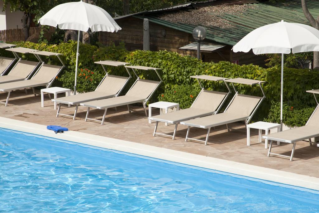 Il Frantoio Camping سان بارتولومِيو آل ما المظهر الخارجي الصورة